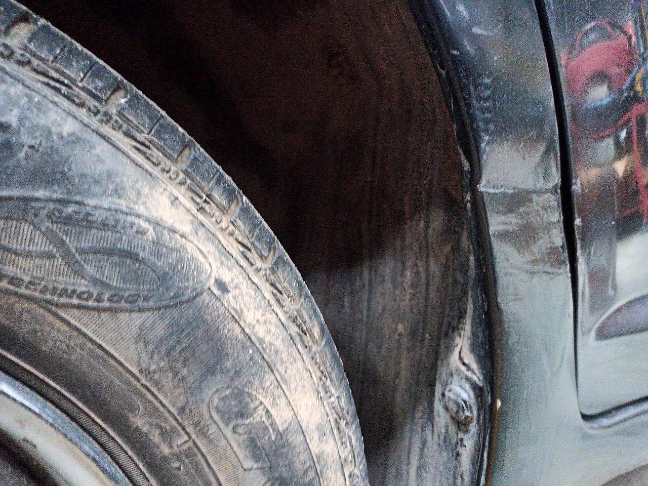 Used 2010 Maruti Suzuki Swift Dzire [2008-2012] LXI Petrol Manual dents MINOR DENT