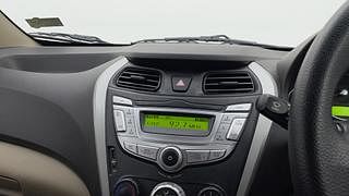 Used 2015 Hyundai Eon [2011-2018] Magna + Petrol Manual top_features Integrated (in-dash) music system
