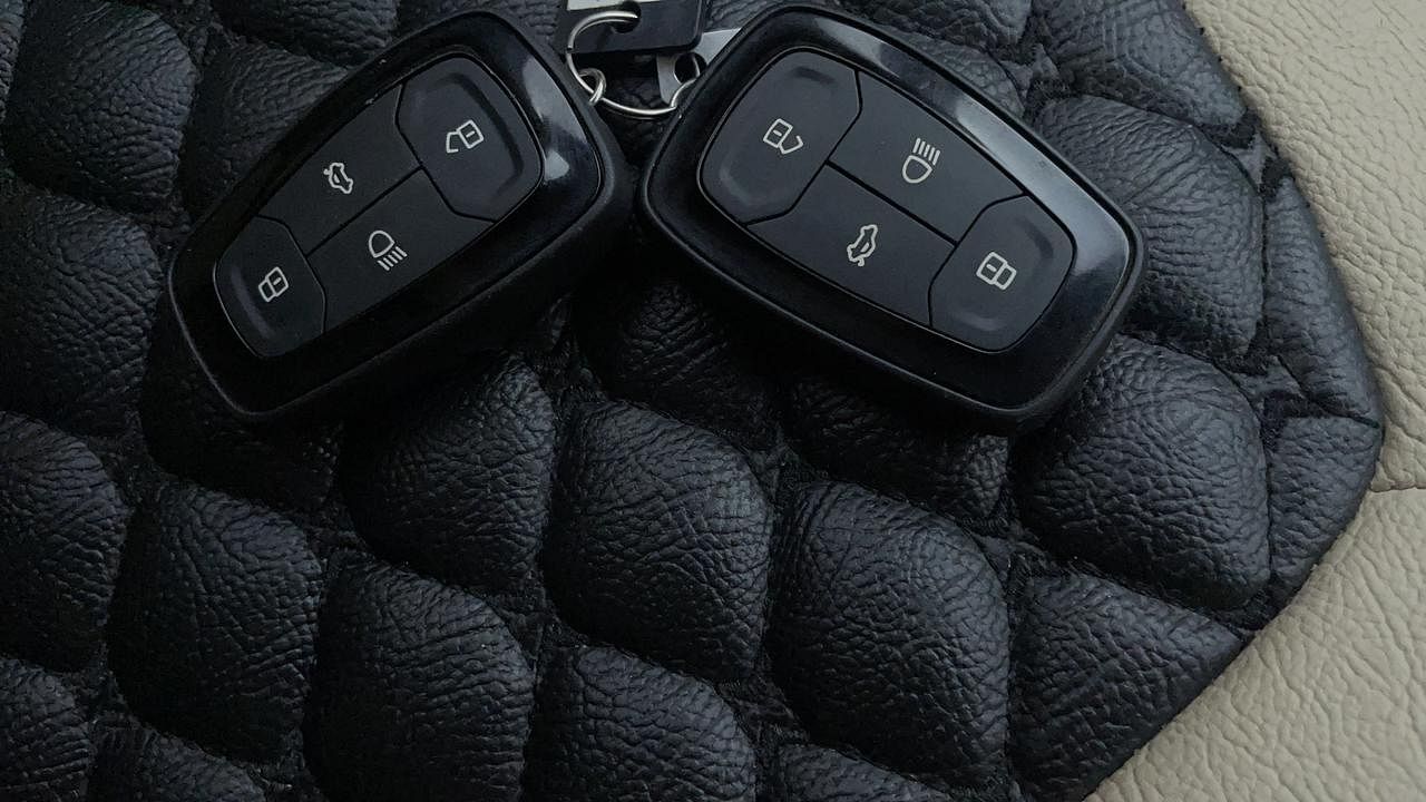 Used 2021 Tata Nexon XZ Plus Petrol Petrol Manual extra CAR KEY VIEW