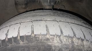 Used 2016 Hyundai Elite i20 [2014-2018] Asta 1.4 CRDI (O) Diesel Manual tyres LEFT FRONT TYRE TREAD VIEW