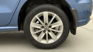 Used 2017 Volkswagen Ameo [2016-2020] Highline1.2L Plus (P) Petrol Manual tyres LEFT REAR TYRE RIM VIEW