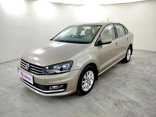 Used 2016 Volkswagen Vento [2015-2019] Highline Diesel AT Diesel Automatic exterior LEFT FRONT CORNER VIEW