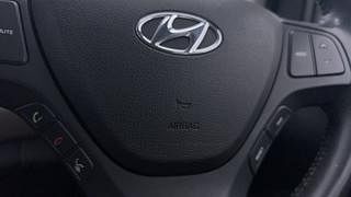 Used 2019 Hyundai Grand i10 [2017-2020] Asta 1.2 Kappa VTVT Petrol Manual top_features Airbags