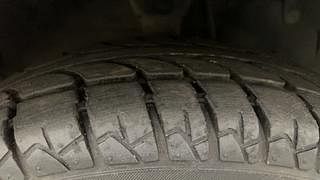 Used 2011 Hyundai Eon [2011-2018] Era Petrol Manual tyres RIGHT FRONT TYRE TREAD VIEW