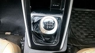 Used 2012 Hyundai Neo Fluidic Elantra [2012-2016] 1.8 SX MT VTVT Petrol Manual interior GEAR  KNOB VIEW