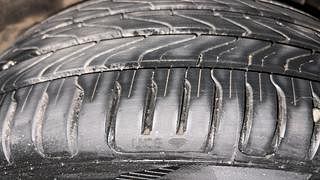 Used 2015 Hyundai Elite i20 [2014-2018] Asta 1.2 (O) Petrol Manual tyres LEFT REAR TYRE TREAD VIEW