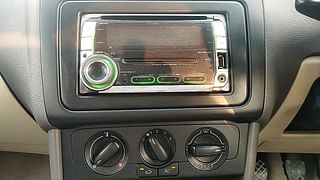 Used 2012 Volkswagen Vento [2010-2015] Comfortline Petrol Petrol Manual interior MUSIC SYSTEM & AC CONTROL VIEW