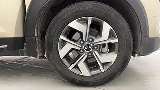 Used 2020 Kia Sonet HTX Plus 1.5 Diesel Manual tyres RIGHT FRONT TYRE RIM VIEW
