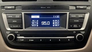 Used 2016 Hyundai Elite i20 [2014-2018] Asta 1.2 Petrol Manual top_features Integrated (in-dash) music system