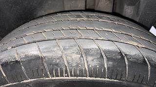 Used 2016 Maruti Suzuki Swift [2011-2017] ZDi Diesel Manual tyres LEFT REAR TYRE TREAD VIEW
