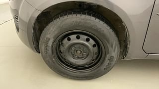 Used 2014 Maruti Suzuki Ritz [2012-2017] Vdi Diesel Manual tyres LEFT FRONT TYRE RIM VIEW