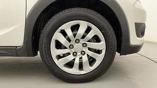 Used 2016 Honda BR-V [2016-2020] S MT Petrol Petrol Manual tyres RIGHT FRONT TYRE RIM VIEW
