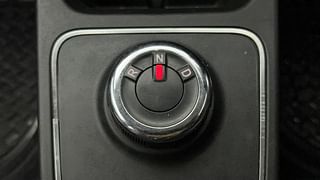 Used 2020 Renault Kwid 1.0 RXT AMT Opt Petrol Automatic interior GEAR  KNOB VIEW