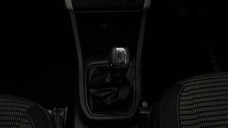 Used 2022 Renault Triber RXZ AMT Dual Tone Petrol Automatic interior GEAR  KNOB VIEW