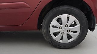 Used 2012 Hyundai i10 [2010-2016] Sportz AT Petrol Petrol Automatic tyres LEFT REAR TYRE RIM VIEW