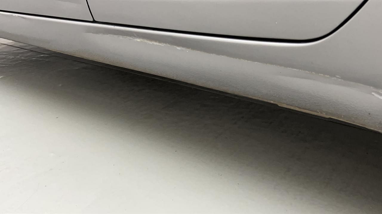 Used 2014 Maruti Suzuki Swift Dzire VXI Petrol Manual dents MINOR SCRATCH