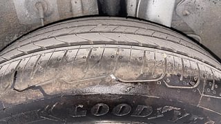 Used 2016 Hyundai Elite i20 [2014-2018] Asta 1.2 (O) Petrol Manual tyres LEFT REAR TYRE TREAD VIEW