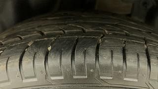 Used 2017 Renault Captur [2017-2020] RXT Diesel Diesel Manual tyres LEFT REAR TYRE TREAD VIEW