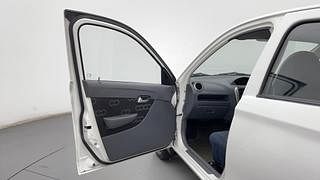 Used 2012 Maruti Suzuki Alto 800 [2012-2016] Lxi Petrol Manual interior LEFT FRONT DOOR OPEN VIEW
