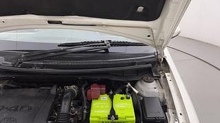 Used 2014 Toyota Etios [2010-2017] VX D Diesel Manual engine ENGINE LEFT SIDE HINGE & APRON VIEW