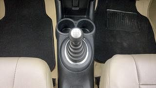 Used 2014 Honda Brio [2011-2016] V MT Petrol Manual interior GEAR  KNOB VIEW