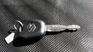 Used 2018 Maruti Suzuki Swift [2011-2017] LXi Petrol Manual extra CAR KEY VIEW