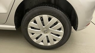 Used 2017 Volkswagen Polo [2015-2019] Comfortline 1.2L (P) Petrol Manual tyres LEFT REAR TYRE RIM VIEW