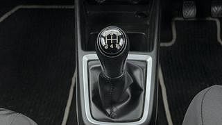 Used 2018 Maruti Suzuki Swift [2017-2020] ZDi Plus Diesel Manual interior GEAR  KNOB VIEW