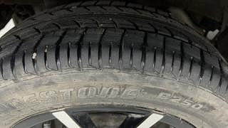 Used 2018 Mahindra KUV100 NXT K8 6 STR Dual Tone Petrol Manual tyres RIGHT REAR TYRE TREAD VIEW