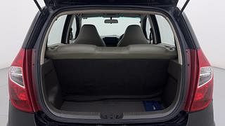 Used 2011 Hyundai i10 [2010-2016] Era Petrol Petrol Manual interior DICKY INSIDE VIEW