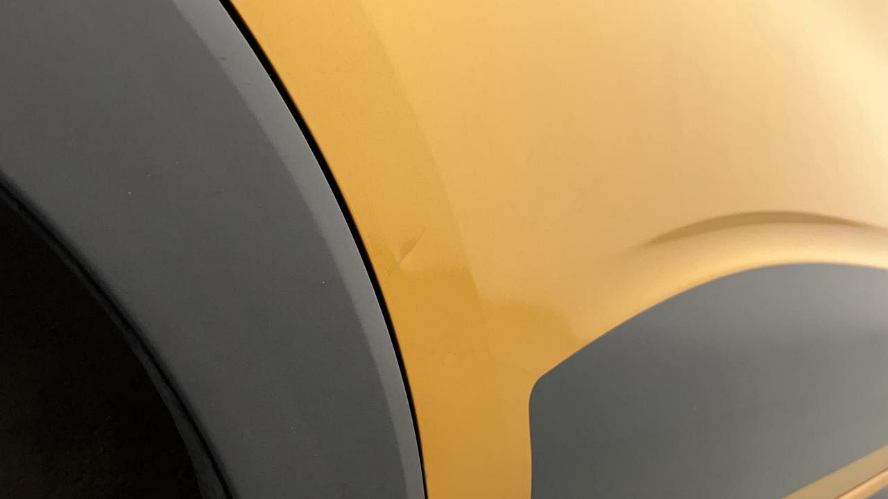 Used 2022 Renault Triber RXZ Petrol Manual dents MINOR DENT