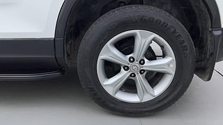 Used 2019 Tata Harrier XZ Diesel Manual tyres LEFT REAR TYRE RIM VIEW