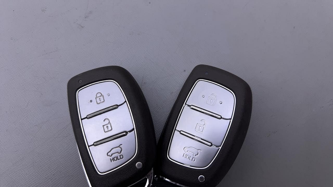 Used 2016 Hyundai Elite i20 [2014-2018] Asta 1.2 (O) Petrol Manual extra CAR KEY VIEW