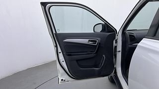 Used 2017 Maruti Suzuki Vitara Brezza [2016-2020] ZDi Plus Diesel Manual interior LEFT FRONT DOOR OPEN VIEW