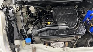 Used 2011 Maruti Suzuki Swift [2011-2017] VXi Petrol Manual engine ENGINE RIGHT SIDE VIEW