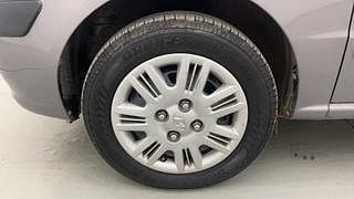 Used 2014 Hyundai Santro Xing [2007-2014] GLS Petrol Manual tyres LEFT FRONT TYRE RIM VIEW