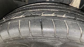 Used 2018 Mahindra Marazzo M8 Diesel Manual tyres LEFT FRONT TYRE TREAD VIEW