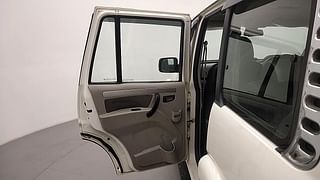 Used 2016 Mahindra Scorpio [2014-2017] S10 Diesel Manual interior LEFT REAR DOOR OPEN VIEW