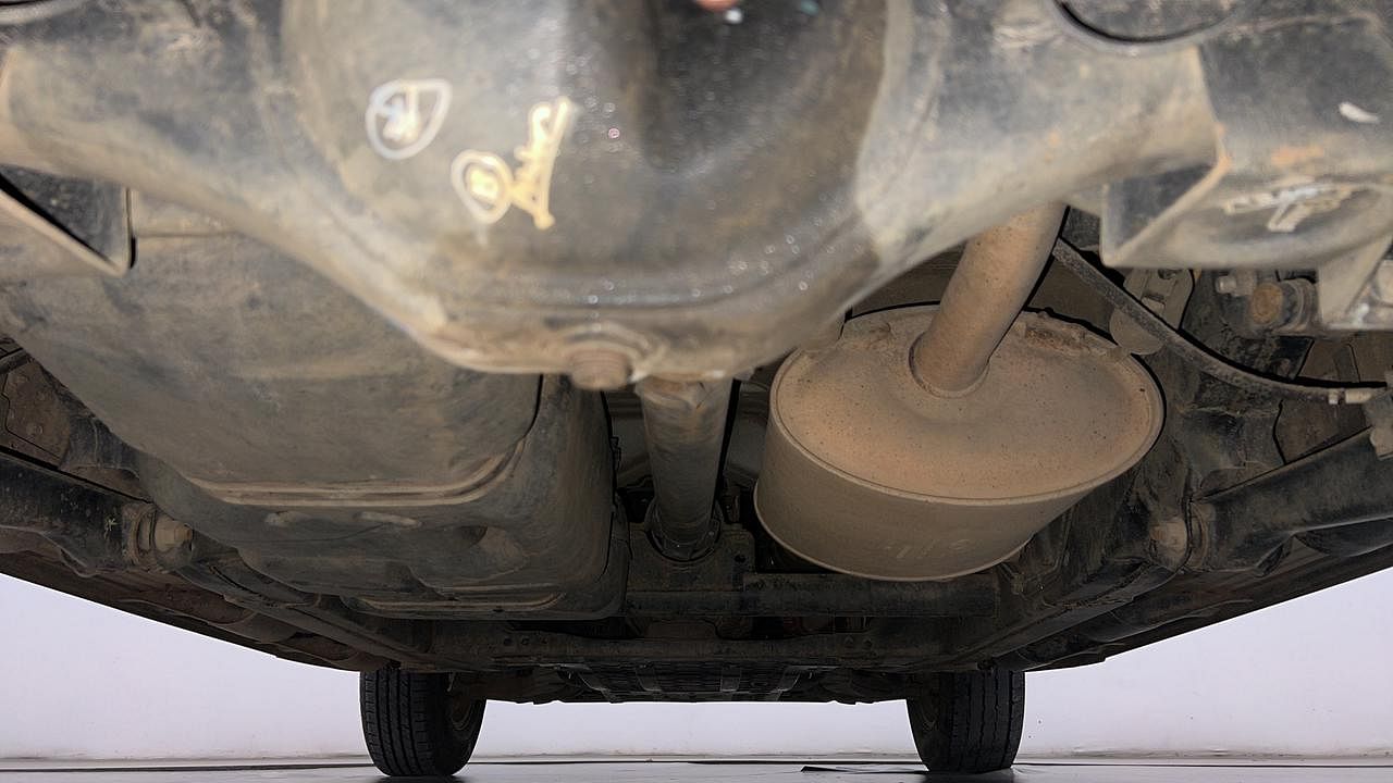 Used 2017 Mahindra TUV300 [2015-2020] T8 Diesel Manual extra REAR UNDERBODY VIEW (TAKEN FROM REAR)