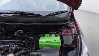 Used 2014 Hyundai Verna [2011-2015] Fluidic 1.4 VTVT Petrol Manual engine ENGINE LEFT SIDE HINGE & APRON VIEW