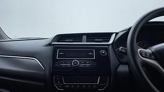 Used 2016 Honda BR-V [2016-2020] V CVT Petrol Petrol Automatic interior MUSIC SYSTEM & AC CONTROL VIEW
