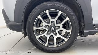 Used 2022 Maruti Suzuki XL6 Alpha MT Petrol Petrol Manual tyres LEFT FRONT TYRE RIM VIEW