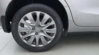 Used 2018 Maruti Suzuki Baleno [2015-2019] Zeta Petrol Petrol Manual tyres RIGHT REAR TYRE RIM VIEW