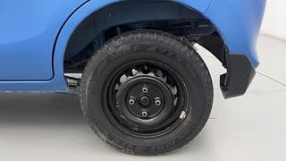 Used 2018 Maruti Suzuki Alto 800 [2016-2019] Vxi Petrol Manual tyres LEFT REAR TYRE RIM VIEW