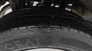 Used 2019 Maruti Suzuki Alto 800 [2016-2019] Vxi Petrol Manual tyres RIGHT REAR TYRE TREAD VIEW