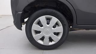 Used 2018 Maruti Suzuki Alto K10 [2014-2019] VXI AMT (O) Petrol Automatic tyres RIGHT REAR TYRE RIM VIEW