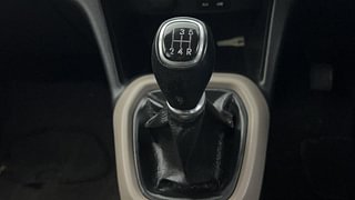 Used 2014 Hyundai Grand i10 [2013-2017] Asta 1.2 Kappa VTVT (O) Petrol Manual interior GEAR  KNOB VIEW