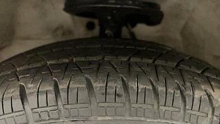 Used 2015 Maruti Suzuki Ritz [2012-2017] Vdi Diesel Manual tyres LEFT FRONT TYRE TREAD VIEW