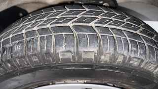 Used 2019 maruti-suzuki Eeco AC CNG 5 STR Petrol+cng Manual tyres RIGHT FRONT TYRE TREAD VIEW