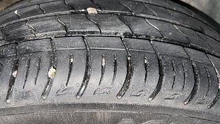 Used 2021 Tata Altroz XT 1.2 Petrol Manual tyres LEFT REAR TYRE TREAD VIEW